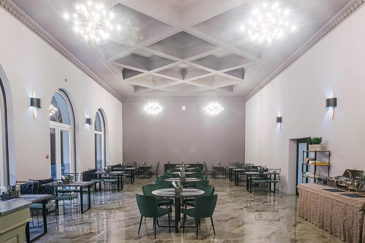 Corvin House Hotel Hunedoara Luaran gambar