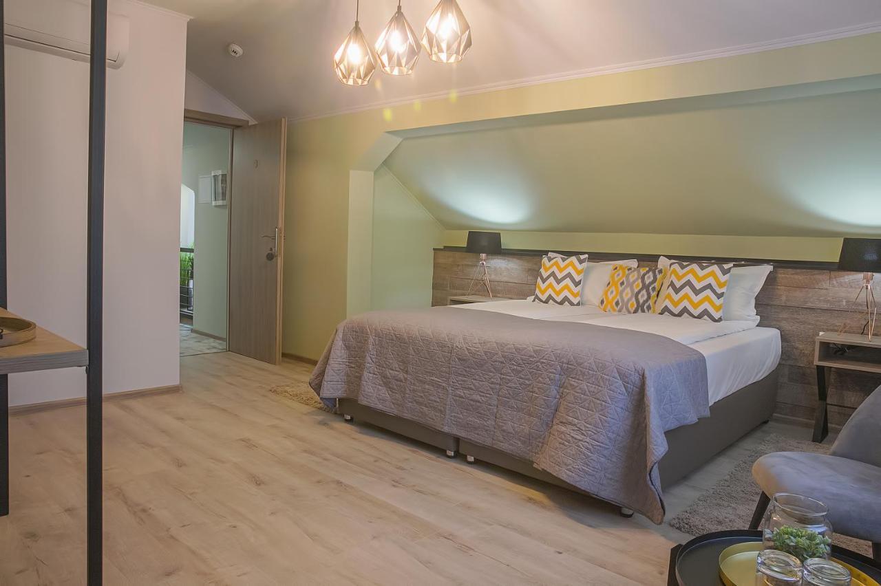 Corvin House Hotel Hunedoara Luaran gambar