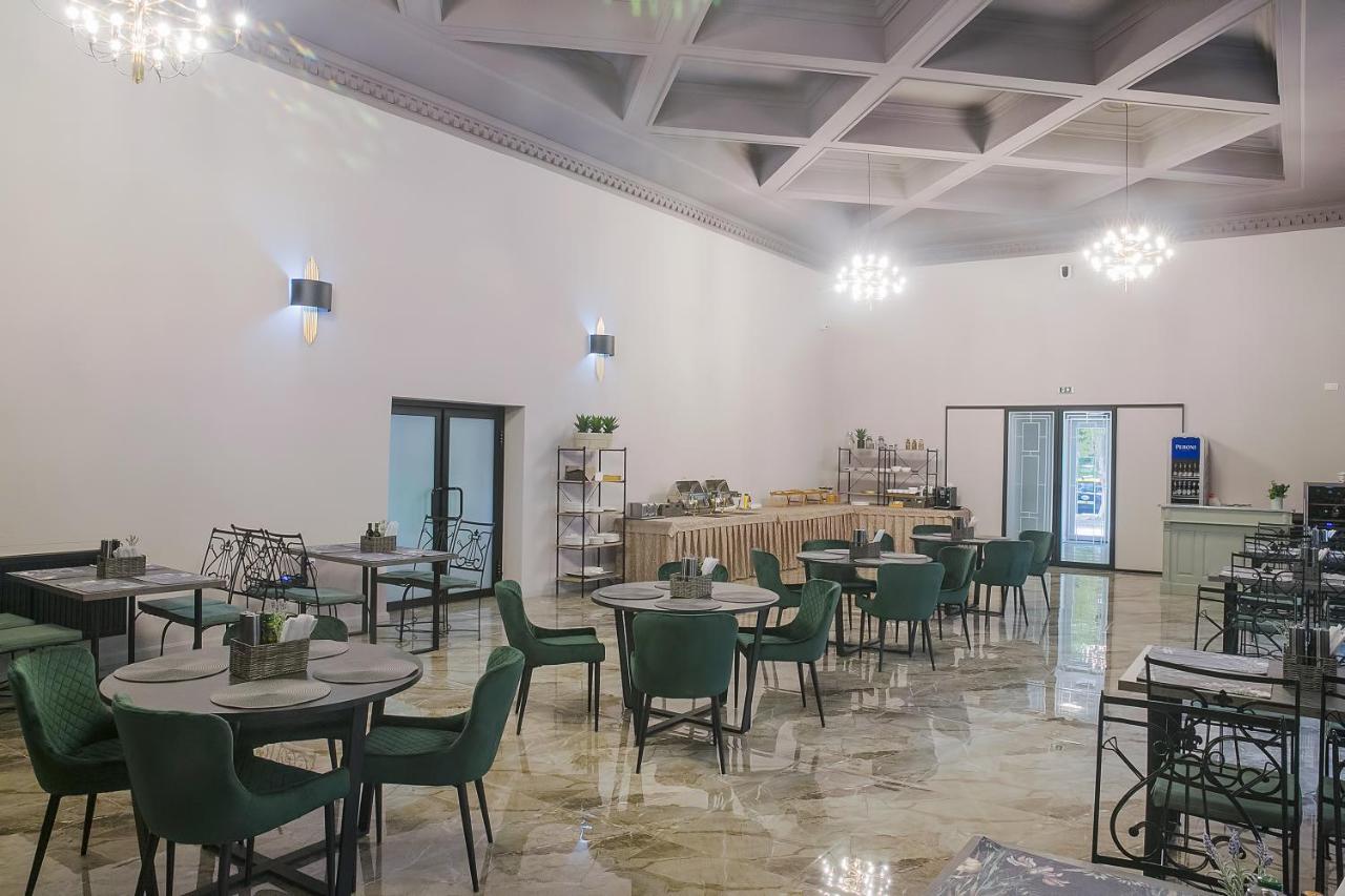 Corvin House Hotel Hunedoara Luaran gambar