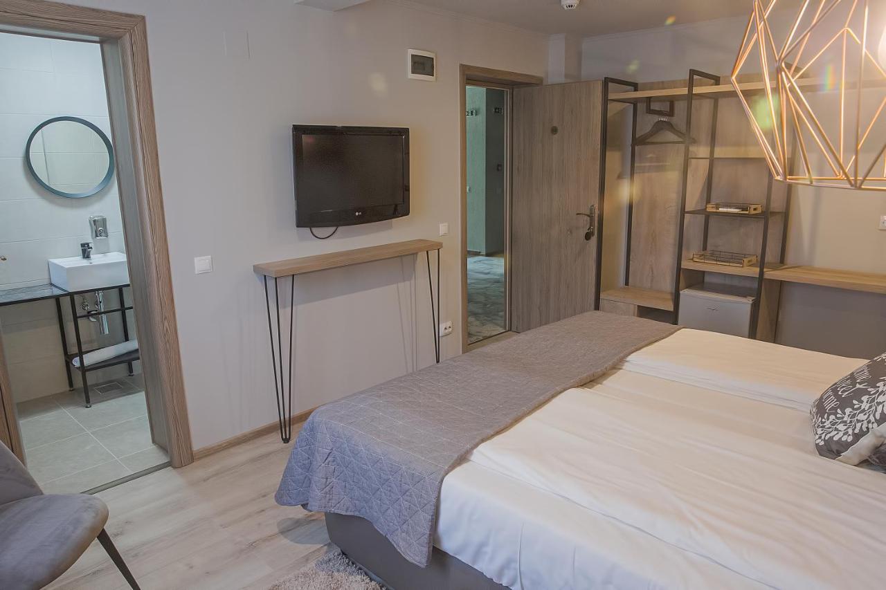 Corvin House Hotel Hunedoara Luaran gambar