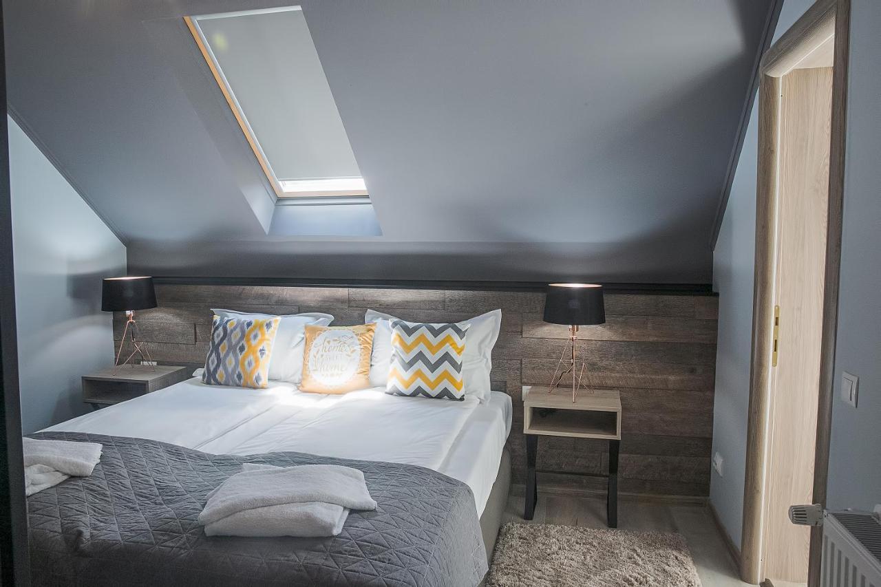Corvin House Hotel Hunedoara Luaran gambar