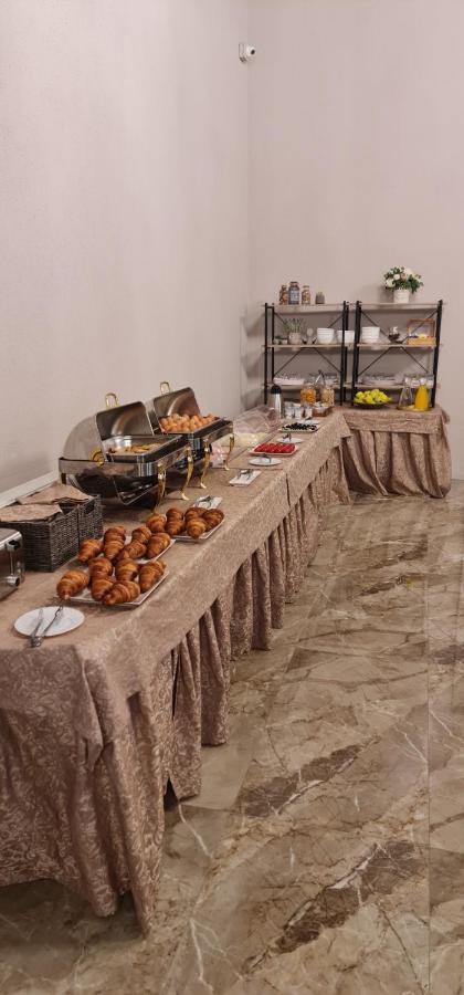 Corvin House Hotel Hunedoara Luaran gambar